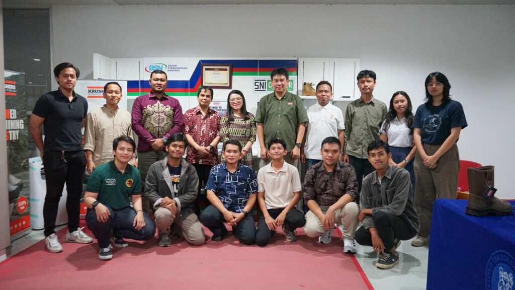 Rintis Kerjasama dengan ITB, Sepatu SNI KRUSHERS Safety Shoes Disosialisasikan di SNI Corneralasmas 10 okt 2025 itb